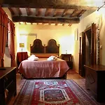 Life Abbazia San Faustino מלון 4*
